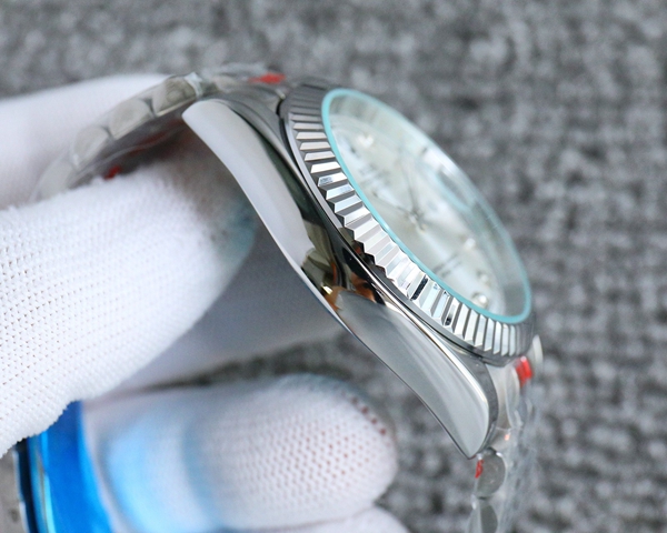 ブランド時計内部構造